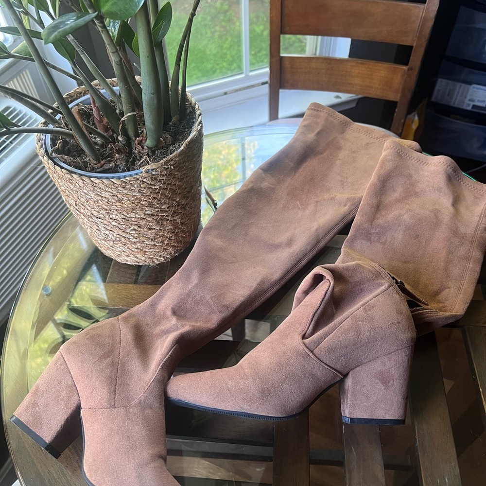 Steve Madden Tan Heeled Boots